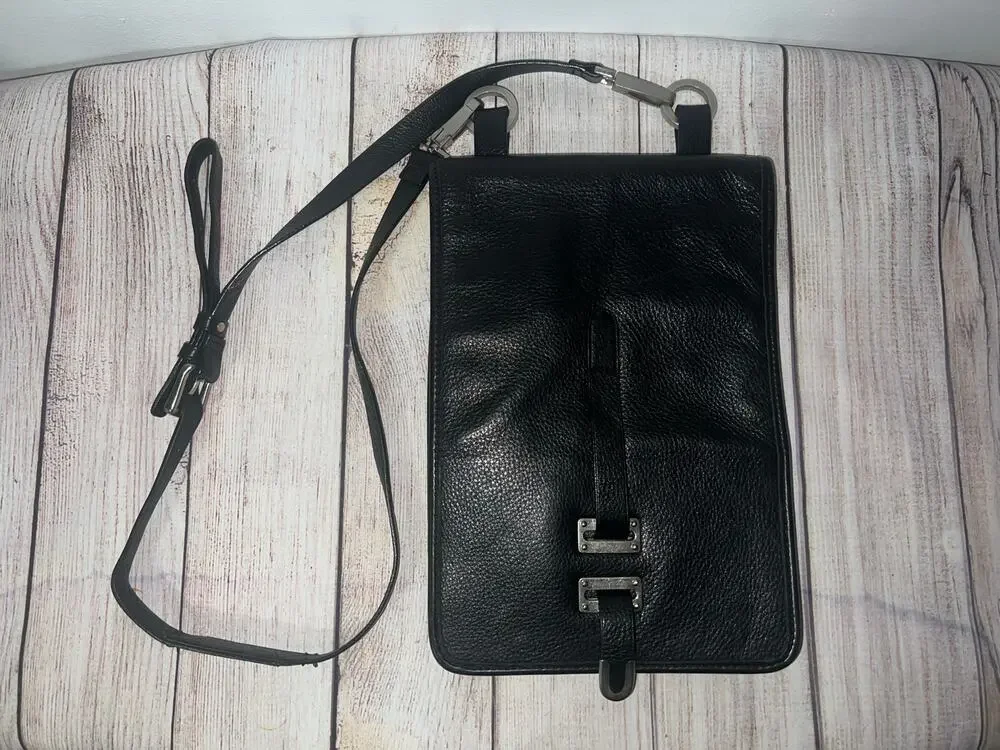 Kenneth Cole Vintage Crossbody Bag Black Leather Pocket Organizer Work Career